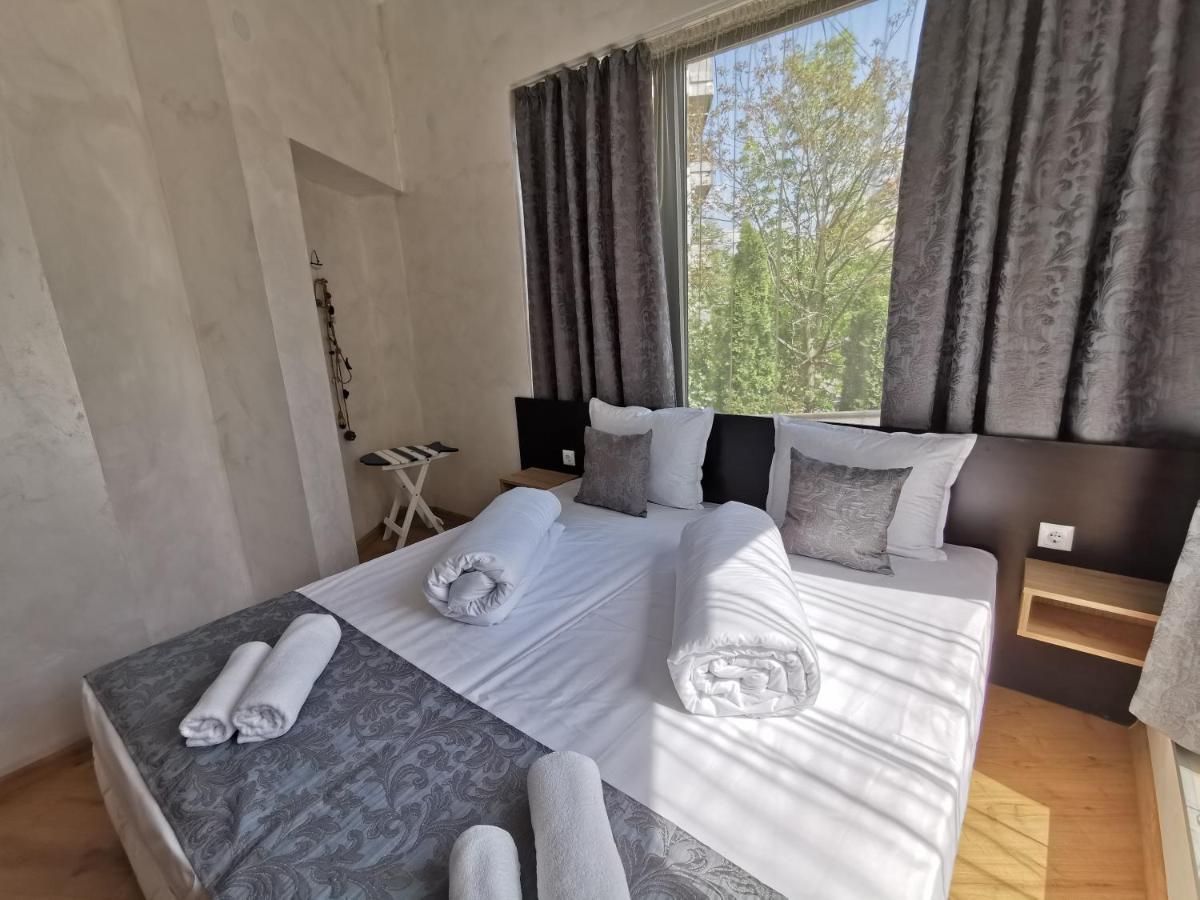 Hotel Swiss Shumen Exterior foto